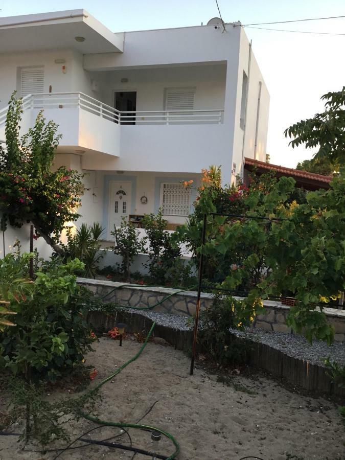 Villa Eirini Pefki  ภายนอก รูปภาพ